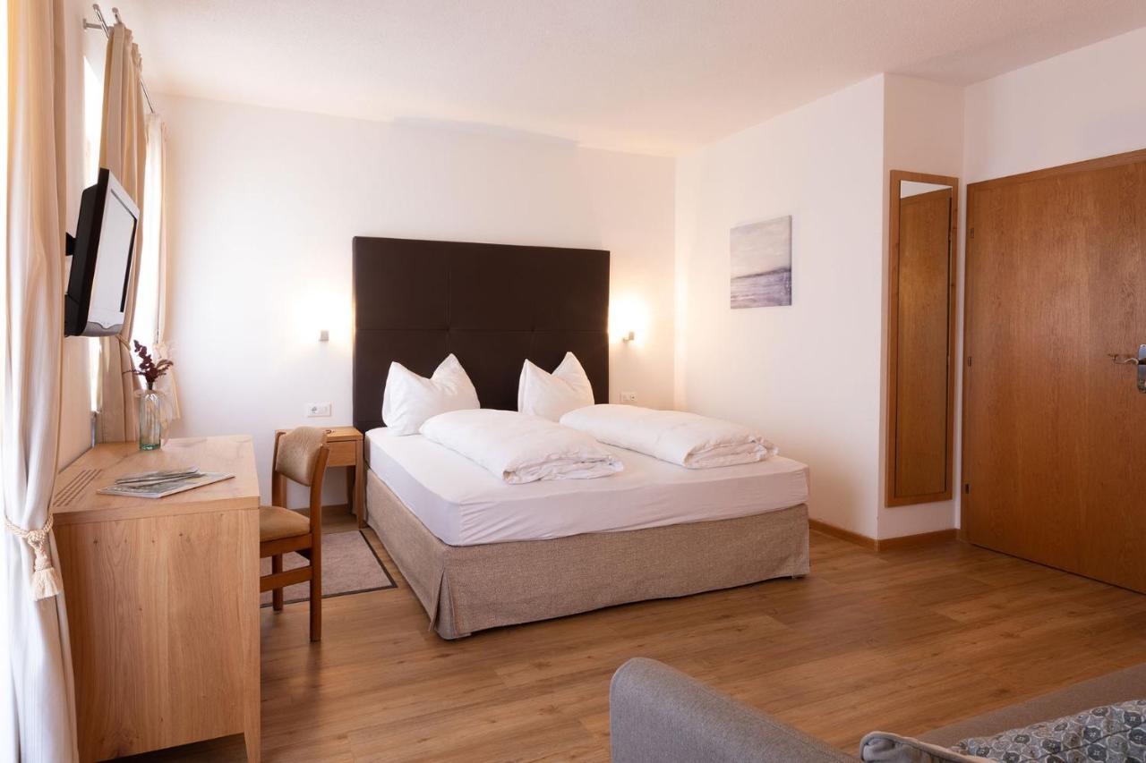 Pension Leimerhof Dorf Tirol Exterior foto