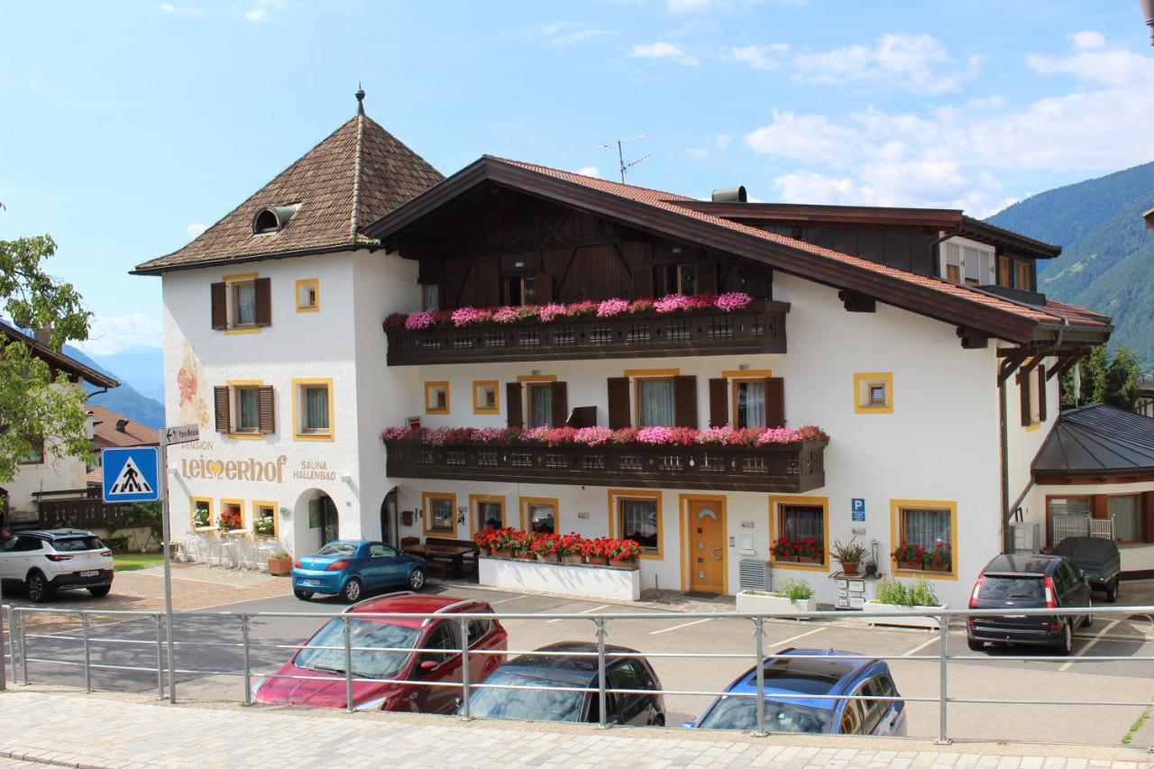 Pension Leimerhof Dorf Tirol Exterior foto