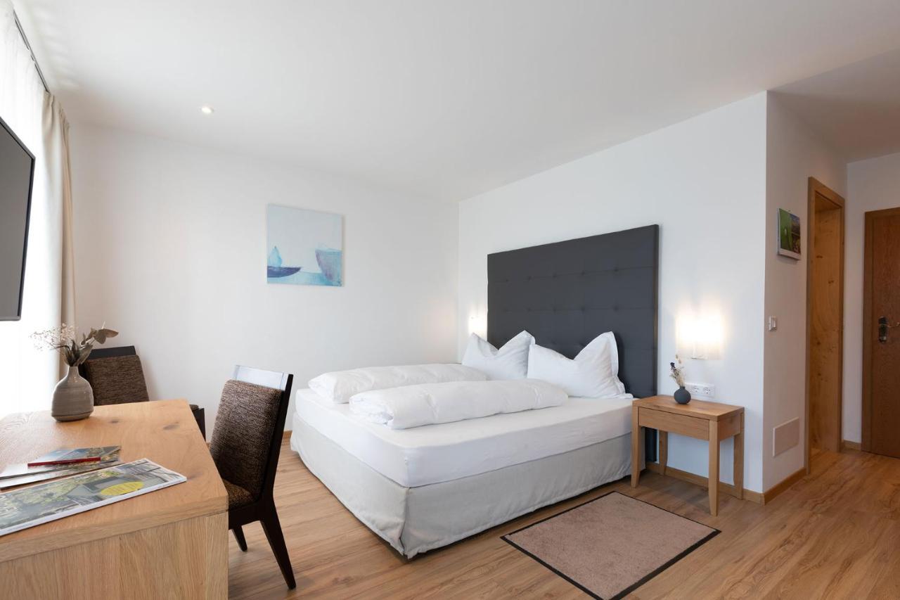 Pension Leimerhof Dorf Tirol Exterior foto